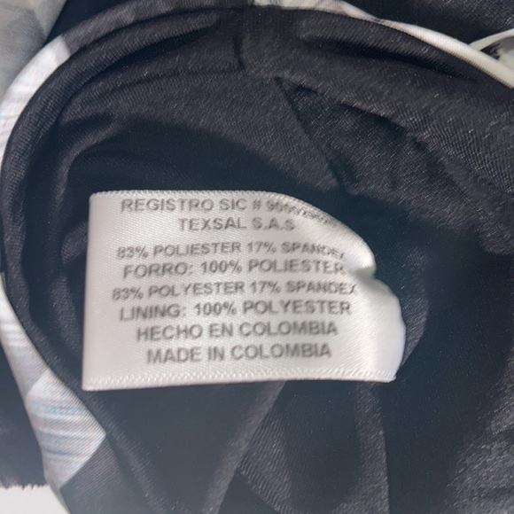 AZULU ruffle one piece Swimsuit New - Picture 9 of 11